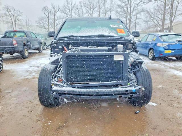 Продаж на аукціоні авто 2019 Chevrolet Tahoe, vin: 1GNSKCKJ3KR190523, номер лоту: 77494095