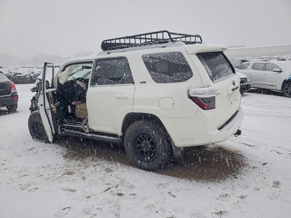 2018 Toyota 4runner მანქანა იყიდება აუქციონზე, vin: JTEBU5JR5J5497540, აუქციონის ნომერი: 45938796