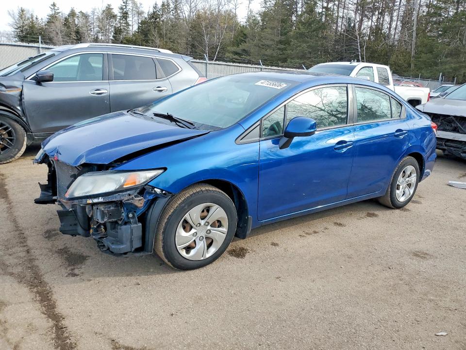 47155606 :رقم المزاد ، 2HGFB2F43DH028517 vin ، 2013 Honda Civic مزاد بيع