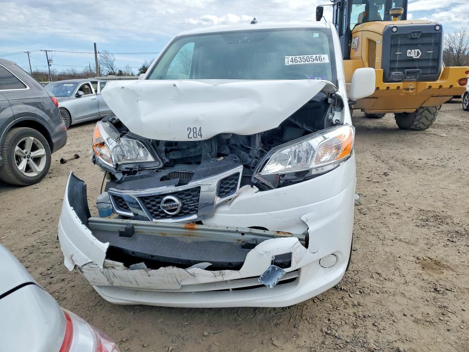 46350546 :رقم المزاد ، 3N6CM0KN6LK709956 vin ، 2020 Niss Nv200 مزاد بيع