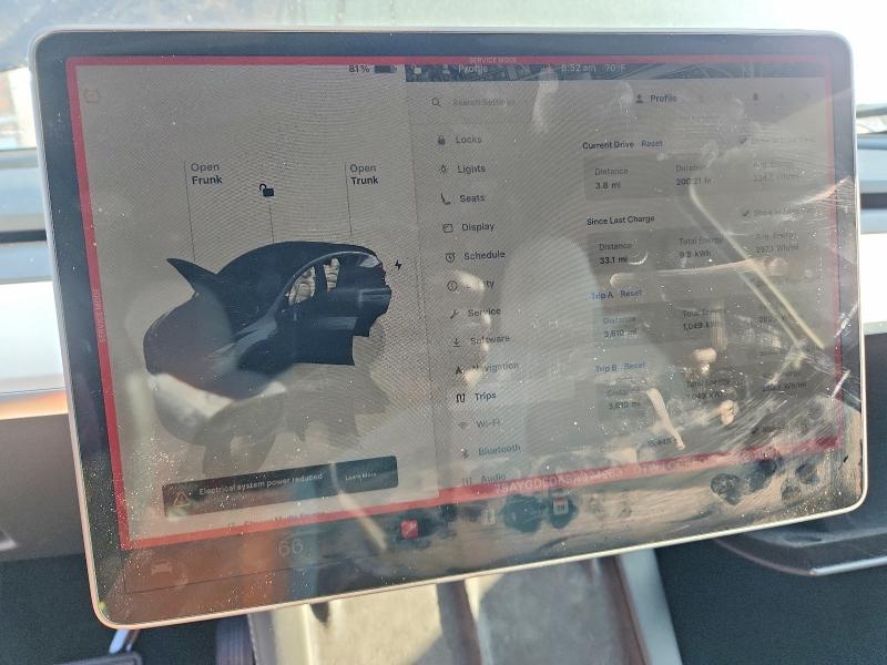 47504736 :رقم المزاد ، 7SAYGDED6SA374263 vin ، 2025 Tesla Model Y مزاد بيع
