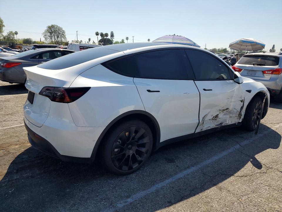 Продажа на аукционе авто 2022 Tesla Model Y, vin: 7SAYGDEE7NF410431, номер лота: 47408416