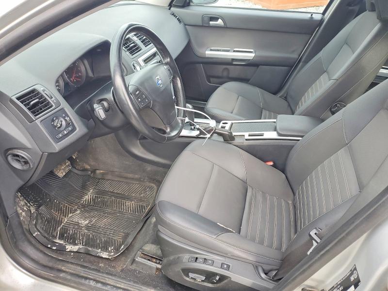 2010 Volvo S40 მანქანა იყიდება აუქციონზე, vin: YV1382MS2A2508323, აუქციონის ნომერი: 46878656