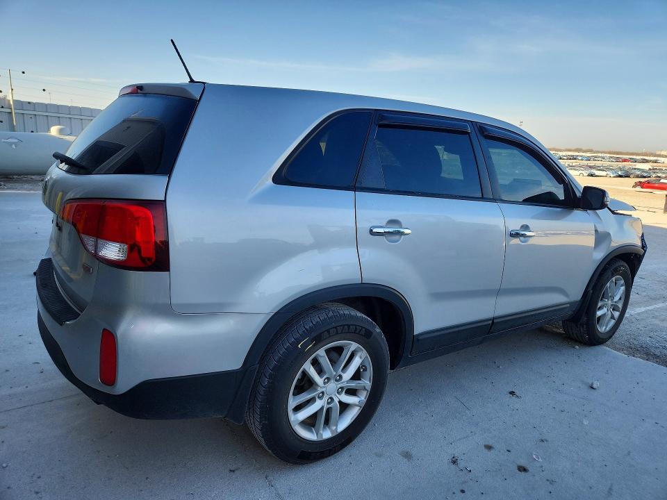 Продаж на аукціоні авто 2015 Kia Sorento, vin: 5XYKT3A64FG594406, номер лоту: 47989666