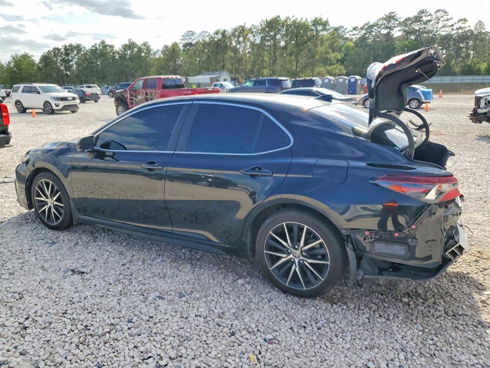 Продажа на аукционе авто 2022 Toyota Camry, vin: 4T1G11AK1NU651456, номер лота: 47643636