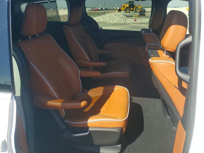 Продаж на аукціоні авто 2025 Chrysler Pacifica, vin: 2C4RC1N75SR505454, номер лоту: 47022866