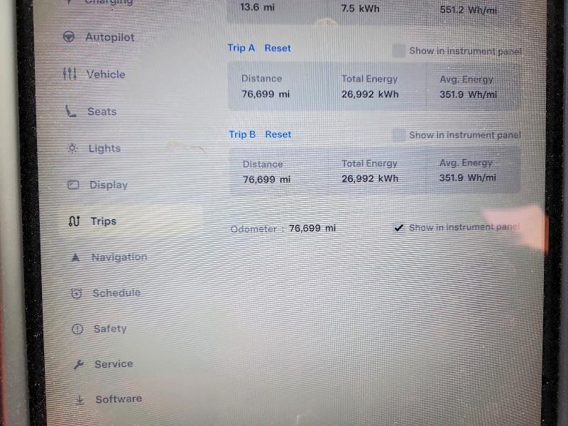 Продаж на аукціоні авто 2018 Tesla Model X, vin: 5YJXCBE27JF137841, номер лоту: 42075366