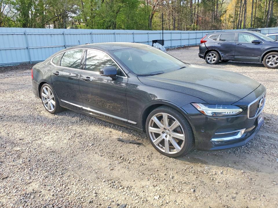 2017 Volvo S90 მანქანა იყიდება აუქციონზე, vin: YV1A22ML5H1004883, აუქციონის ნომერი: 46951606