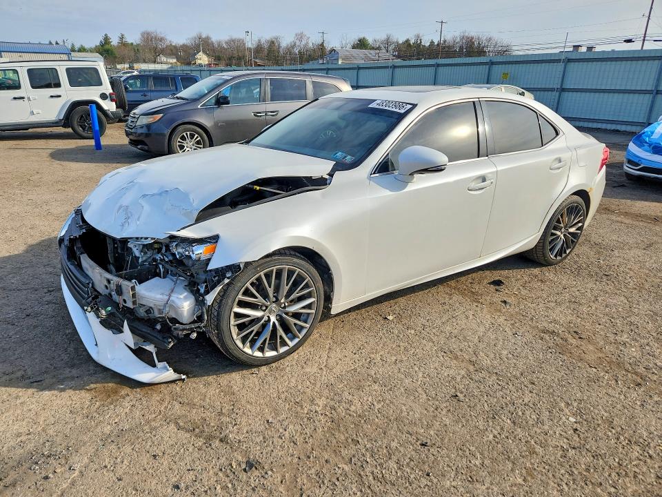 48303986 :رقم المزاد ، JTHCF1D23E5014903 vin ، 2014 Lexus Is 250 مزاد بيع
