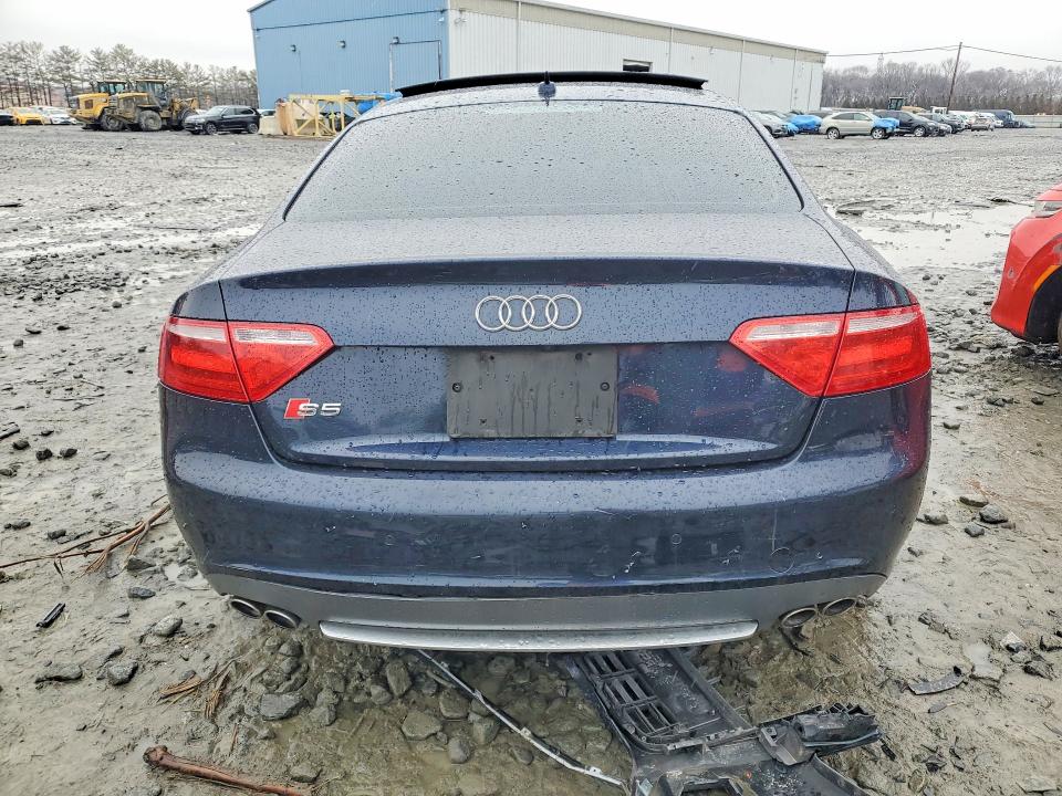 2009 Audi S5 მანქანა იყიდება აუქციონზე, vin: WAURV78T59A046654, აუქციონის ნომერი: 79803085