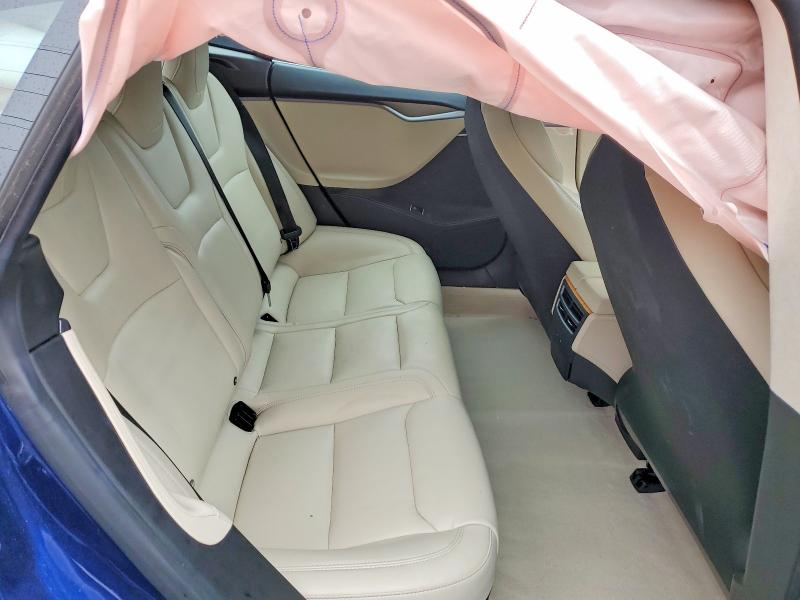 78143155 :رقم المزاد ، 5YJSA1E29KF305944 vin ، 2019 Tesla Model S مزاد بيع