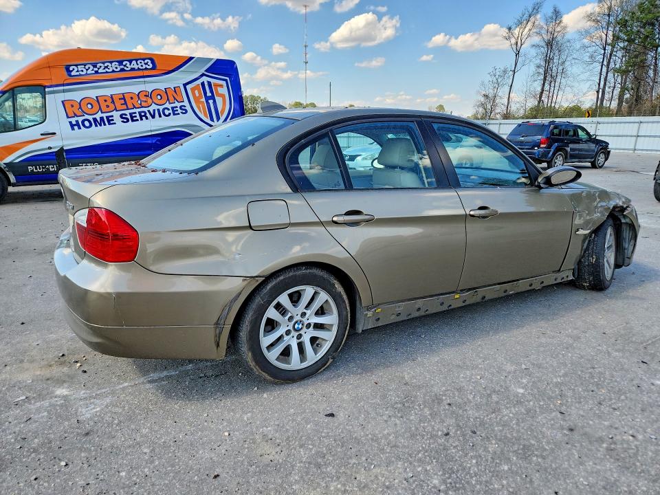 Продажа на аукционе авто 2006 Bmw 325, vin: WBAVB13506PT17755, номер лота: 45663576