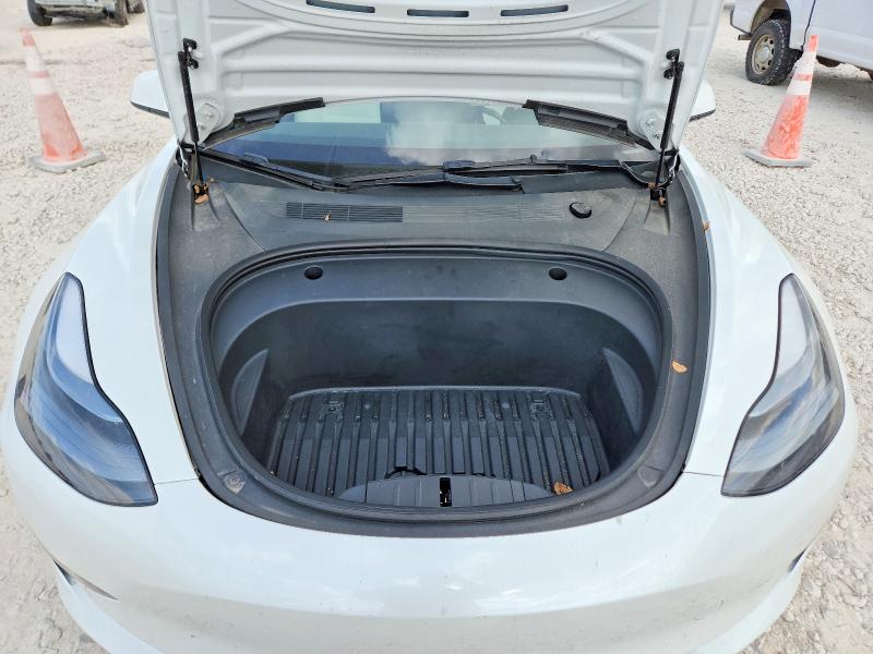 2022 Tesla Model 3 მანქანა იყიდება აუქციონზე, vin: 5YJ3E1EB5NF197027, აუქციონის ნომერი: 47877546