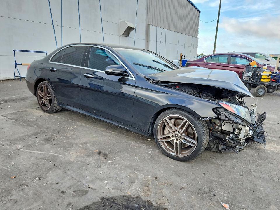 Продажа на аукционе авто 2020 Mercedes-benz E, vin: W1KZF8DB3LA831836, номер лота: 45870046