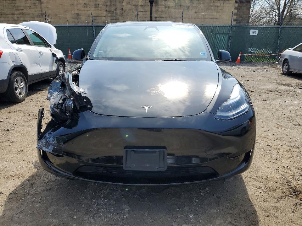 48151386 :رقم المزاد ، 7SAYGDEE4PA183361 vin ، 2023 Tesla Model Y مزاد بيع