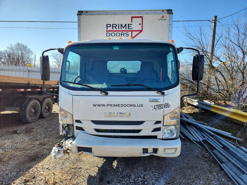 47092496 :رقم المزاد ، JALC4W161J7K01288 vin ، 2018 Isuzu Npr Xd مزاد بيع