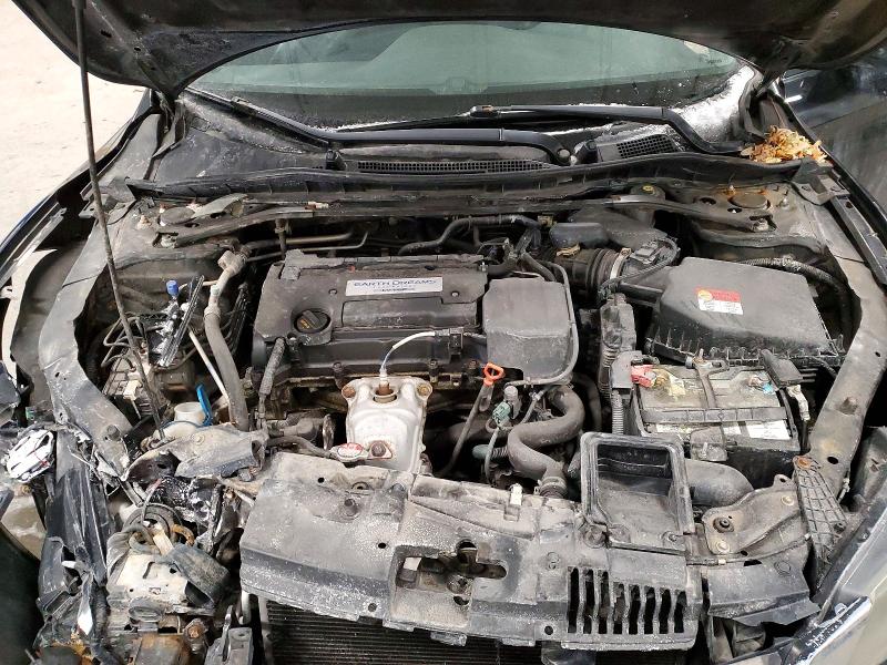 76480915 :رقم المزاد ، 1HGCR2F59FA800950 vin ، 2015 Honda Accord مزاد بيع