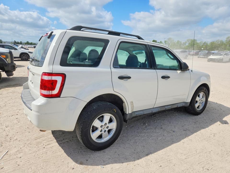 2012 Ford Escape მანქანა იყიდება აუქციონზე, vin: 1FMCU0C71CKB30660, აუქციონის ნომერი: 48438676