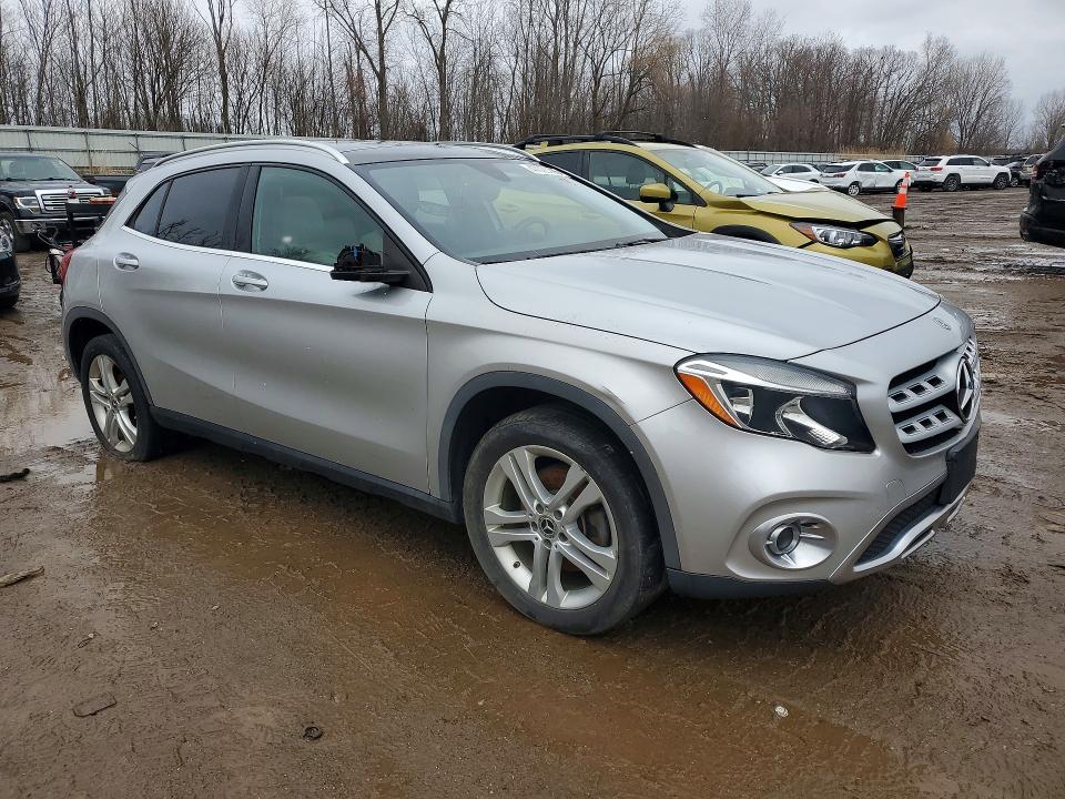 2018 Mercedes-benz Gla მანქანა იყიდება აუქციონზე, vin: WDCTG4GB5JJ463247, აუქციონის ნომერი: 47023986