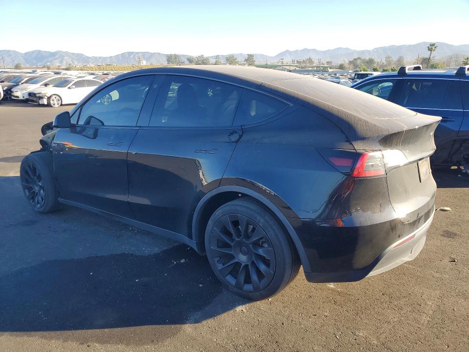 46271796 :رقم المزاد ، 7SAYGDEE4PA029765 vin ، 2023 Tesla Model Y مزاد بيع
