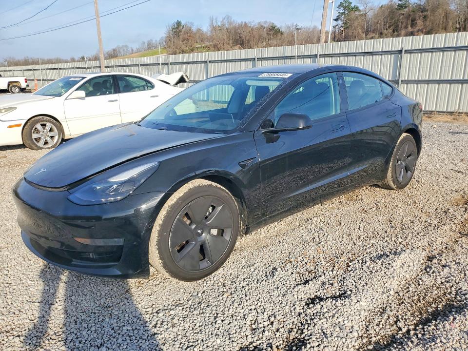 Auction sale of the 2021 Tesla Model 3, vin: 5YJ3E1EA2MF051318, lot number: 79885445