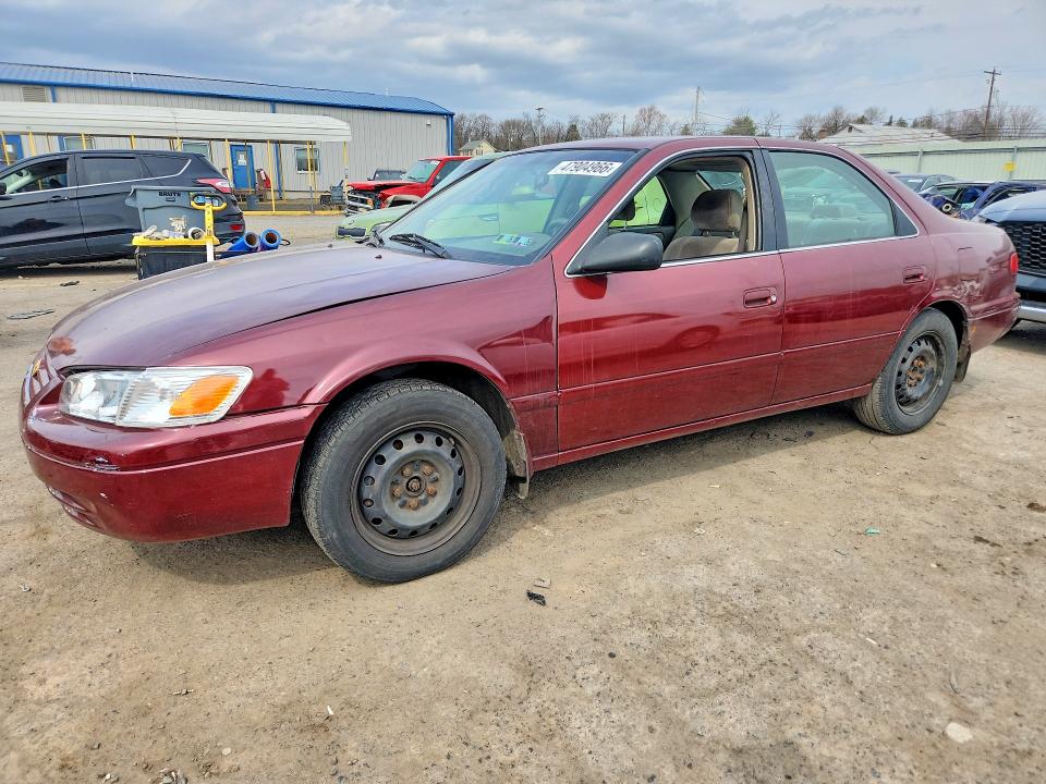 2000 Toyota Camry მანქანა იყიდება აუქციონზე, vin: 4T1BF22KXYU940002, აუქციონის ნომერი: 47904966