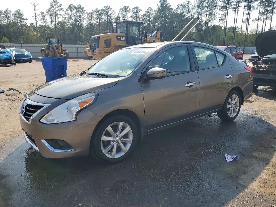 2015 Nissan Versa მანქანა იყიდება აუქციონზე, vin: 3N1CN7AP3FL946286, აუქციონის ნომერი: 47092366