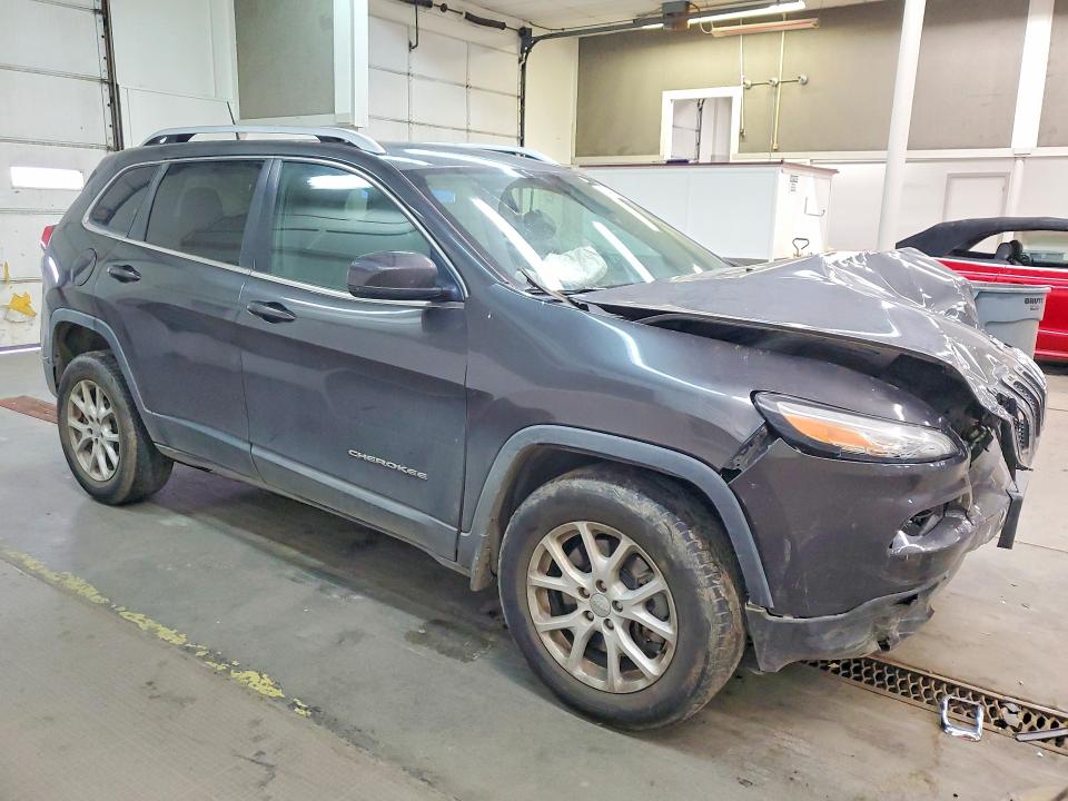 Продажа на аукционе авто 2017 Jeep Cherokee, vin: 1C4PJMCS7HW565595, номер лота: 45492776