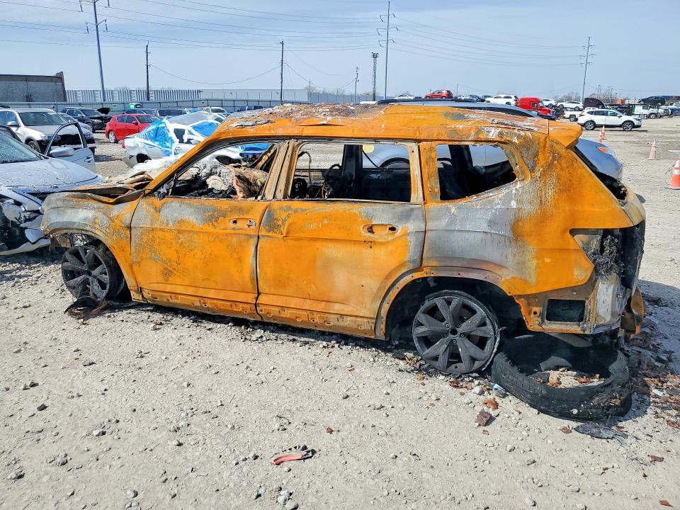 Продажа на аукционе авто 2018 Volkswagen Atlas, vin: 1V2CR2CA9JC569320, номер лота: 47576476
