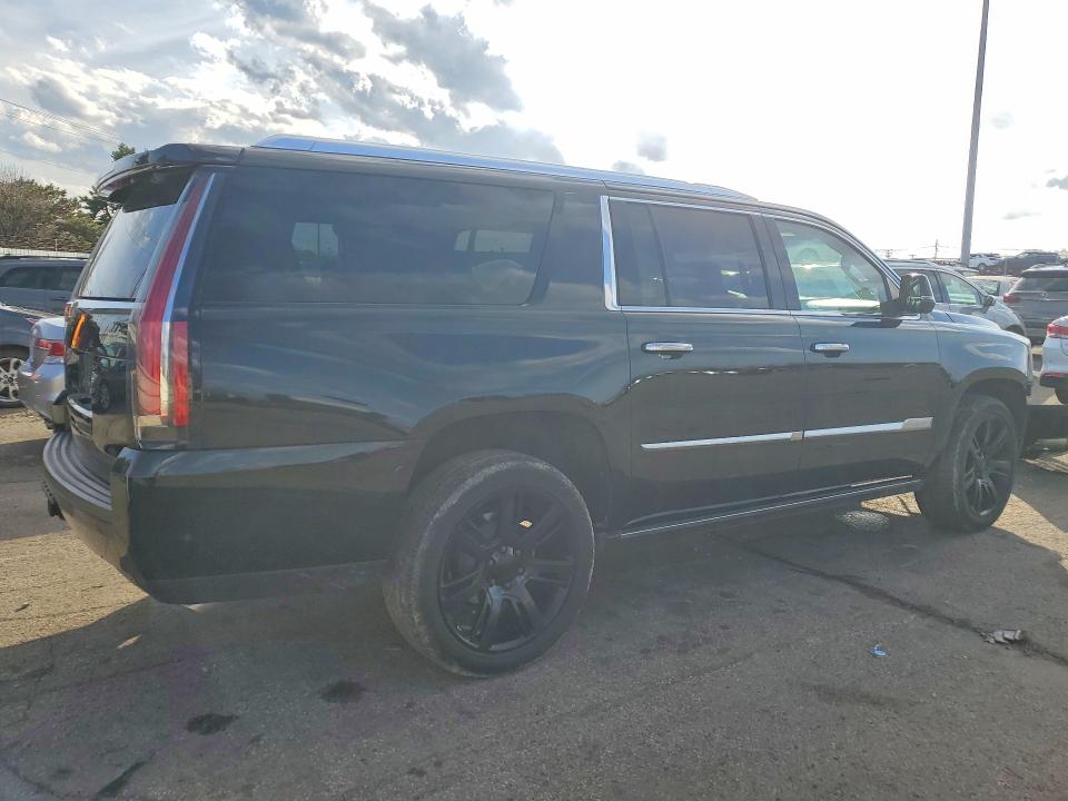 Продажа на аукционе авто 2019 Cadillac Escalade, vin: 1GYS4JKJ3KR194332, номер лота: 79961675
