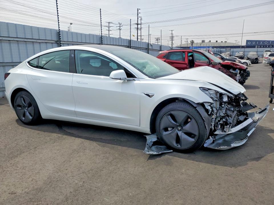 Продажа на аукционе авто 2019 Tesla Model 3, vin: 5YJ3E1EAXKF401470, номер лота: 48045586