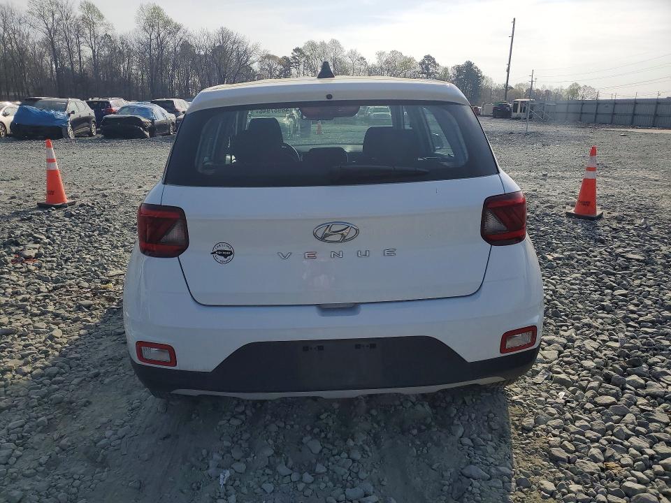Продажа на аукционе авто 2021 Hyundai Venue, vin: KMHRB8A38MU120695, номер лота: 46987946