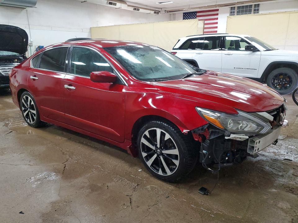 Продаж на аукціоні авто 2018 Nissan Altima, vin: 1N4AL3AP9JC279351, номер лоту: 46150506