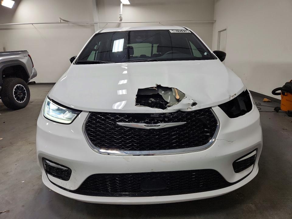 Auction sale of the 2025 Chrysler Pacifica, vin: 2C4RC1BG0SR532470, lot number: 46747416