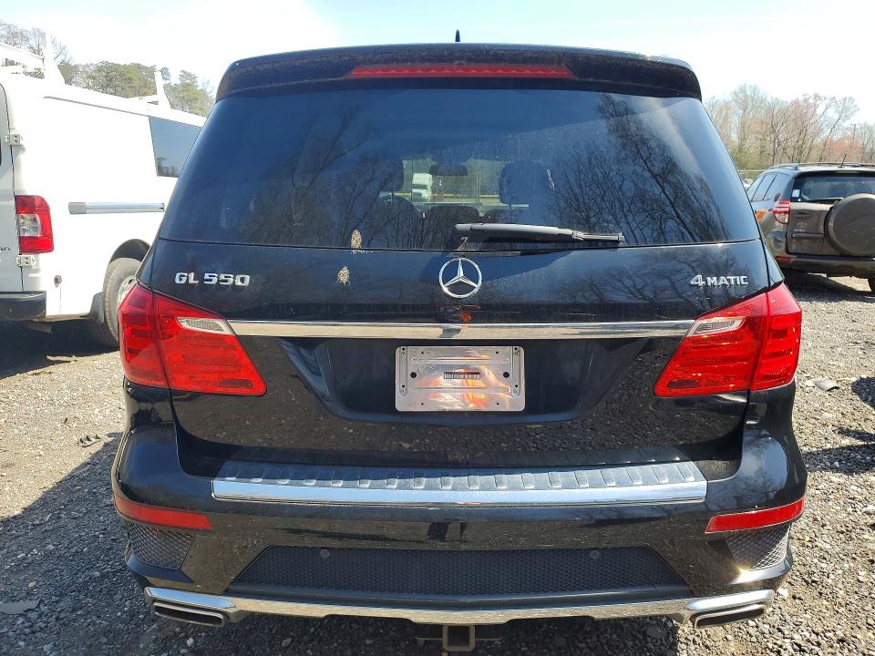 Продажа на аукционе авто 2015 Mercedes-benz Gl, vin: 4JGDF7DE9FA499054, номер лота: 46896026