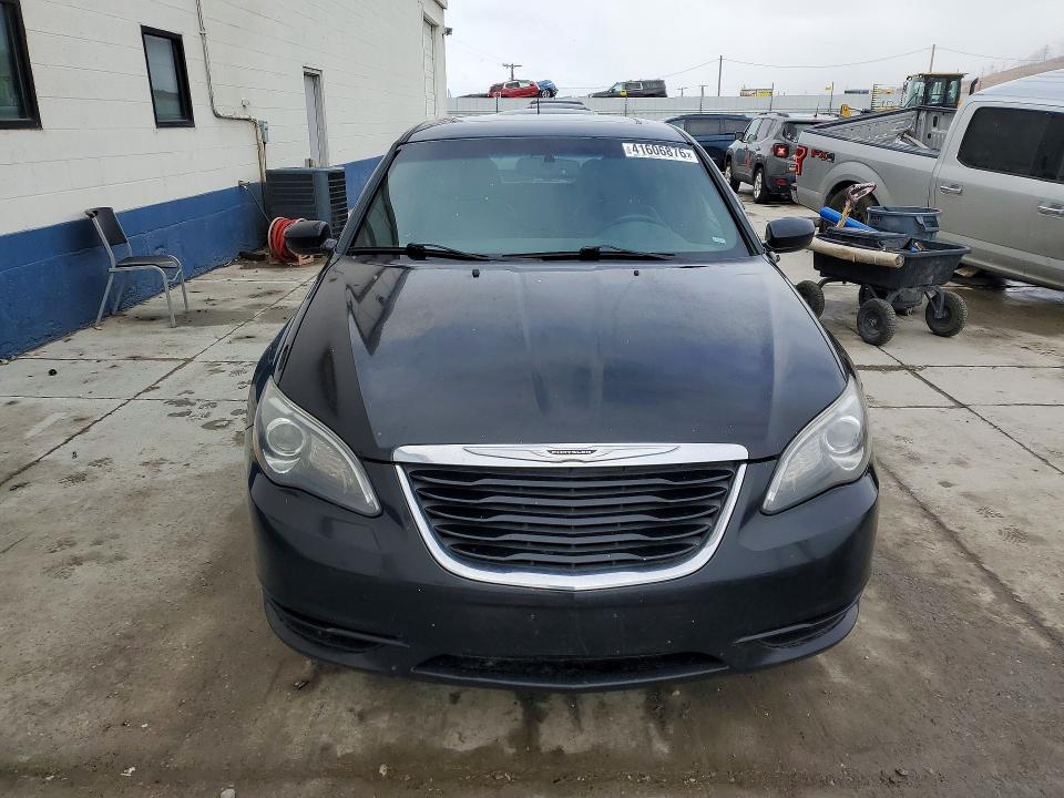 Auction sale of the 2012 Chrysler 200, vin: 1C3CCBHG1CN145819, lot number: 41606876