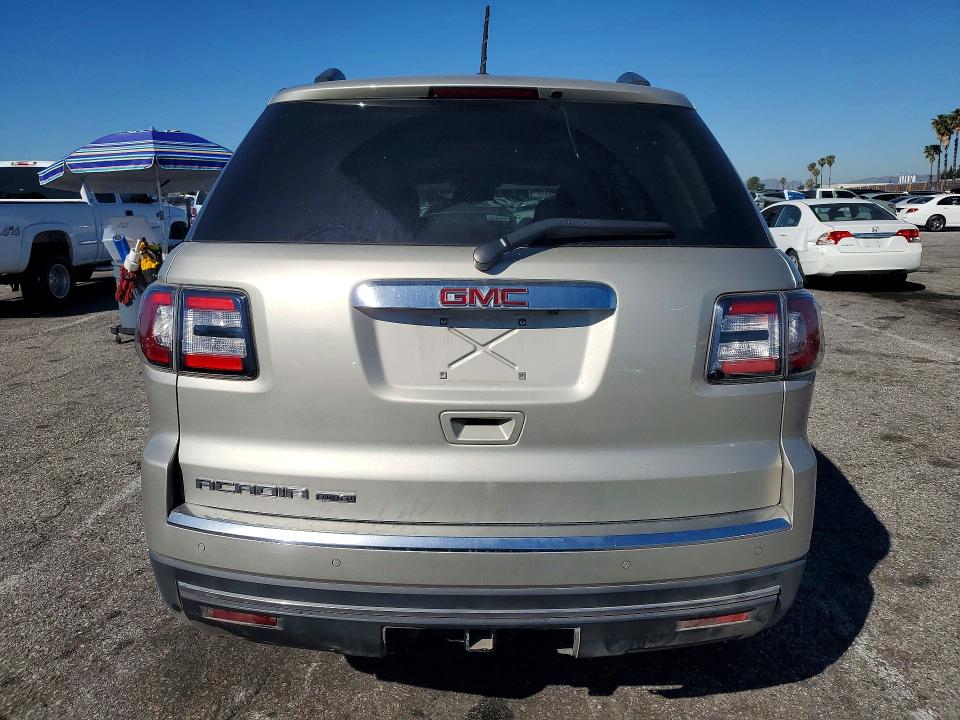 46760786 :رقم المزاد ، 1GKKRSKD9HJ258005 vin ، 2017 Gmc Acadia Limited مزاد بيع