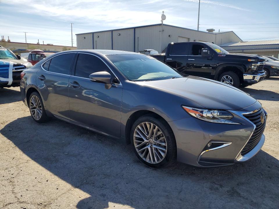 46364966 :رقم المزاد ، 58ABK1GG3JU099858 vin ، 2018 Lexus Es 350 مزاد بيع
