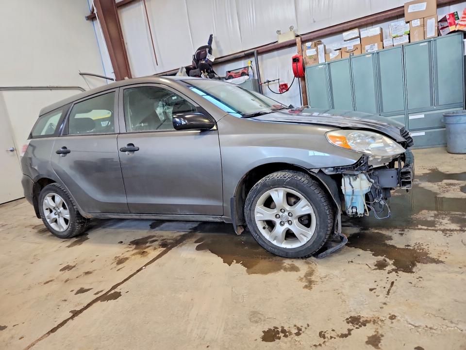 45811316 :رقم المزاد ، 2T1KR32E38C714215 vin ، 2008 Toyota Matrix مزاد بيع