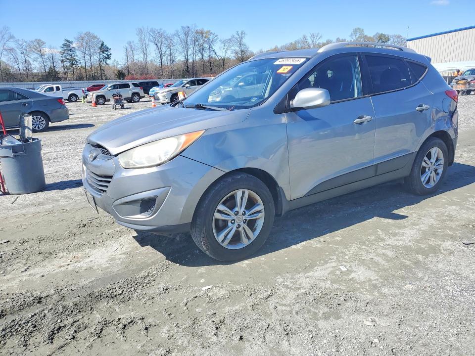 Auction sale of the 2010 Hyundai Tucson, vin: KM8JU3AC3AU071041, lot number: 46397956