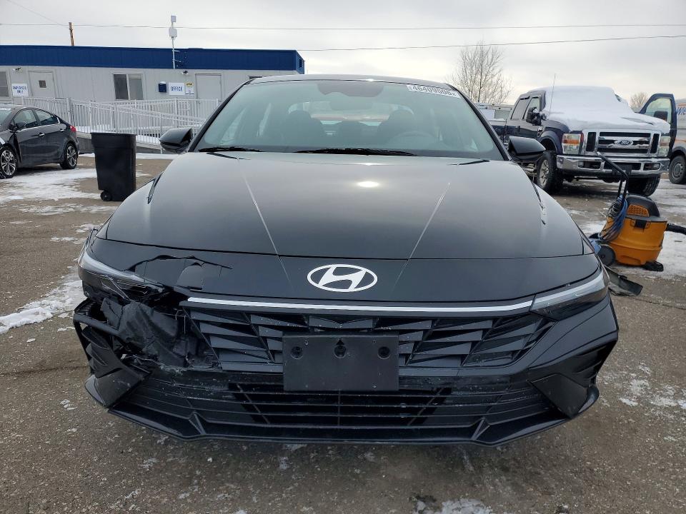 2025 Hyundai Elantra მანქანა იყიდება აუქციონზე, vin: KMHLM4DG5SU080824, აუქციონის ნომერი: 46409506