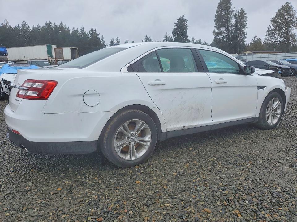 46113936 :رقم المزاد ، 1FAHP2D81GG127986 vin ، 2016 Ford Taurus مزاد بيع