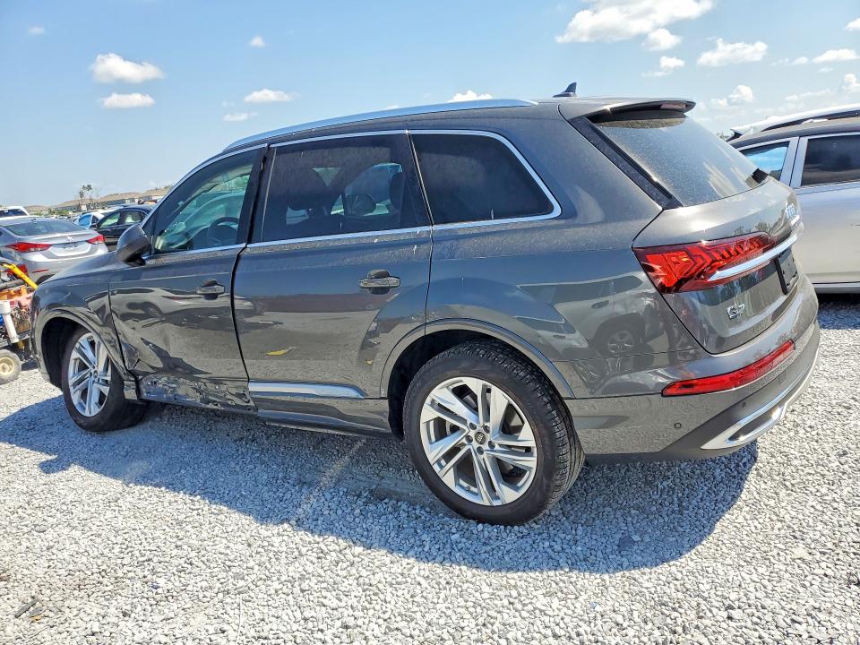 47797616 :رقم المزاد ، WA1LCBF7XPD010116 vin ، 2023 Audi Q7 مزاد بيع