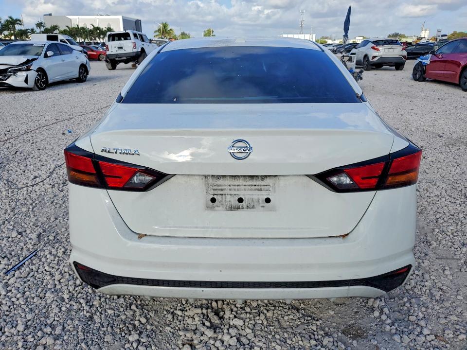 2020 Nissan Altima მანქანა იყიდება აუქციონზე, vin: 1N4BL4BVXLC225583, აუქციონის ნომერი: 45788266