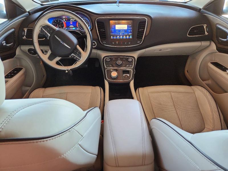 47530506 :رقم المزاد ، 1C3CCCCB0FN529287 vin ، 2015 Chrysler 200 مزاد بيع