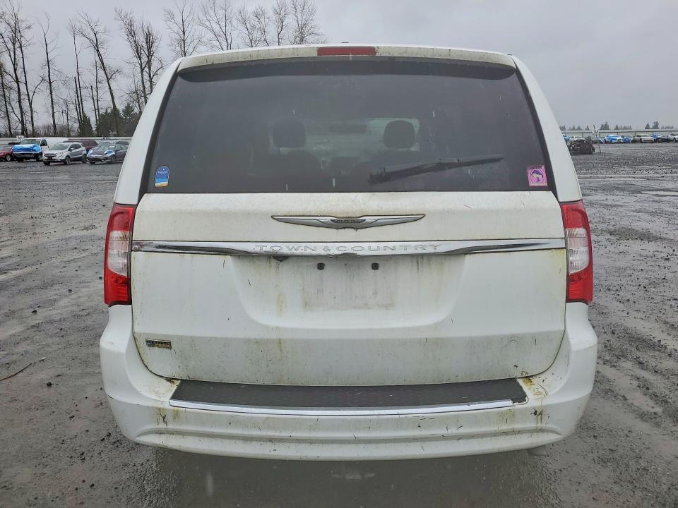 2015 Chrysler Town & Country მანქანა იყიდება აუქციონზე, vin: 2C4RC1BG0FR571047, აუქციონის ნომერი: 47776546