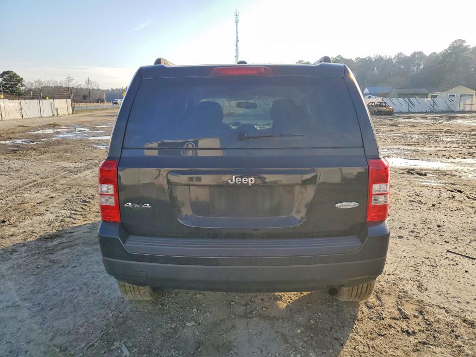 79952015 :رقم المزاد ، 1C4NJRFB9GD765498 vin ، 2016 Jeep Patriot مزاد بيع