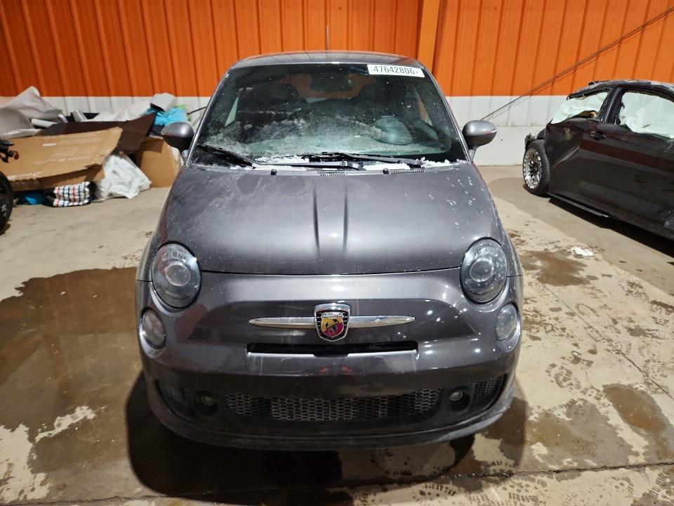 47642806 :رقم المزاد ، 3C3CFFFH3FT621888 vin ، 2015 Fiat 500 مزاد بيع