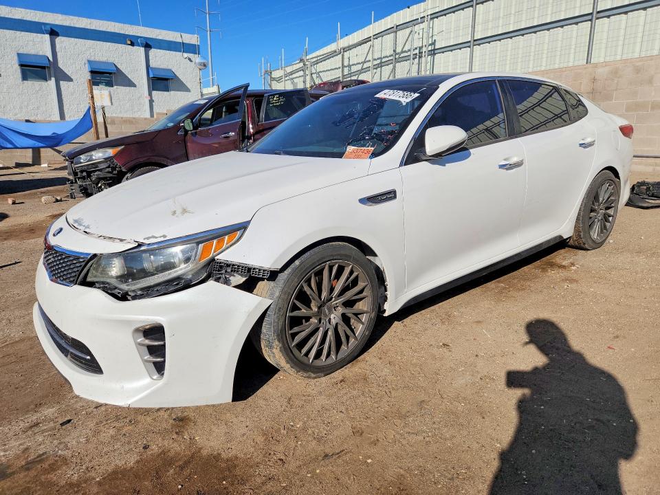 2016 Kia Optima მანქანა იყიდება აუქციონზე, vin: 5XXGW4L25GG024871, აუქციონის ნომერი: 47817586