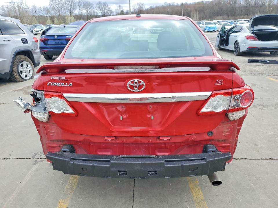2013 Toyota Corolla მანქანა იყიდება აუქციონზე, vin: 5YFBU4EE2DP126672, აუქციონის ნომერი: 46222176